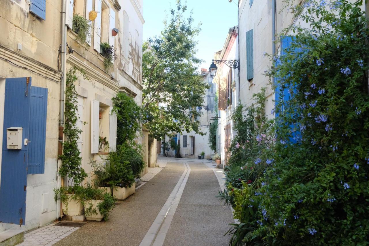 Maison Avec Terrasse A Arles, Provence מראה חיצוני תמונה
