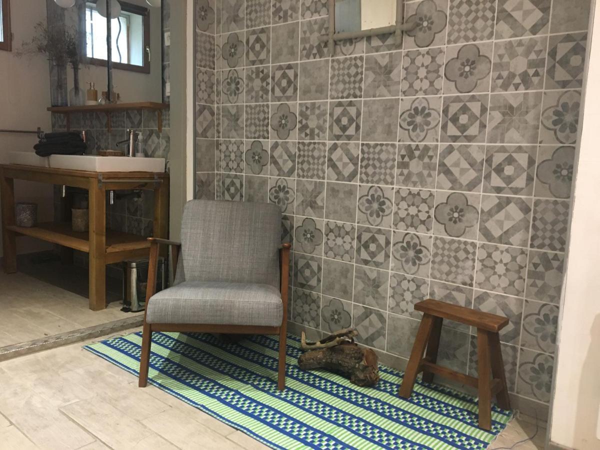 Maison Avec Terrasse A Arles, Provence מראה חיצוני תמונה