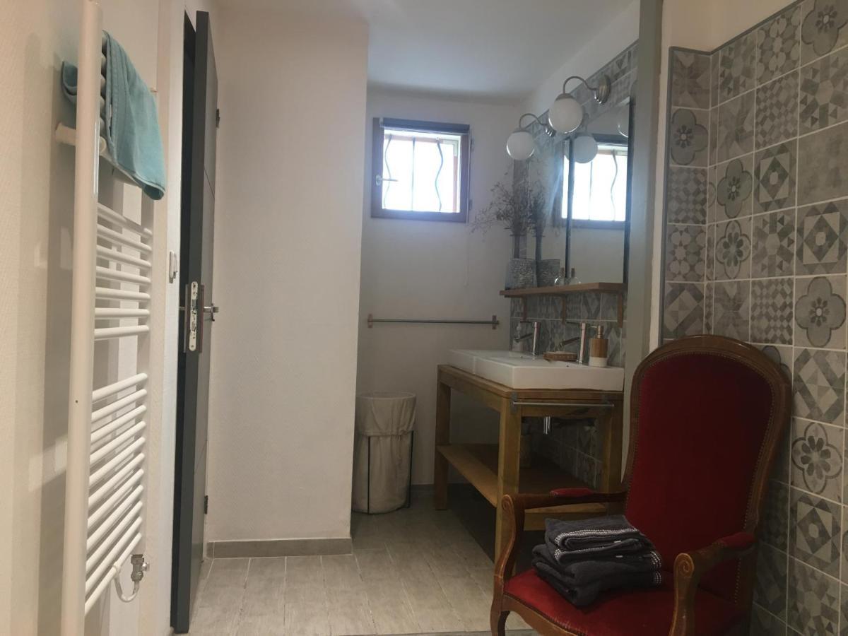 Maison Avec Terrasse A Arles, Provence מראה חיצוני תמונה