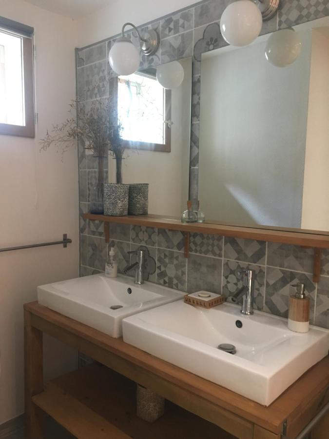 Maison Avec Terrasse A Arles, Provence מראה חיצוני תמונה